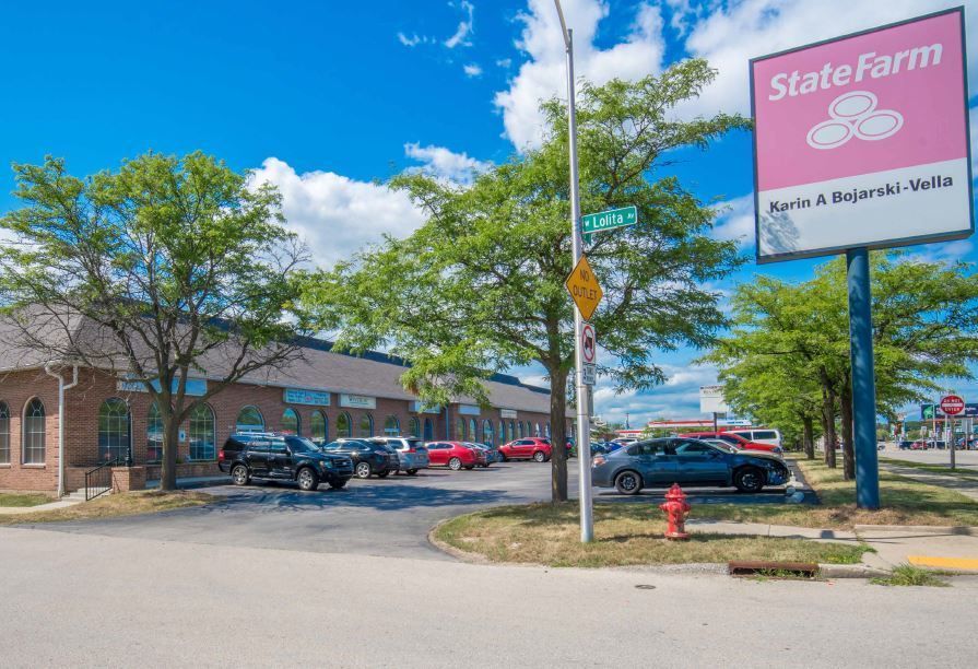 Bradley Square Shopping Center: 7919-7961 North 76th Street, Milwaukee, WI 53223
